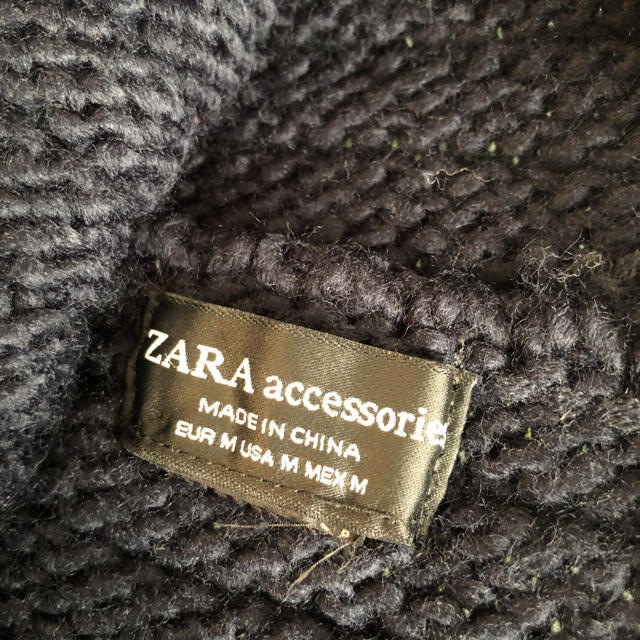 ZARA(ザラ)のZARA ニット帽 ネイビー Mサイズ レディースの帽子(ニット帽/ビーニー)の商品写真