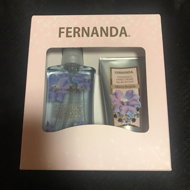 FERNANDA(フェルナンダ)のFERNANDA ボディミスト&ハンドクリームSET コスメ/美容のボディケア(ハンドクリーム)の商品写真