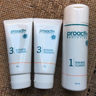 プロアクティブ(proactiv)のプロアクティブ   リペアリングトリートメント・クレンザー 3点セット(洗顔料)