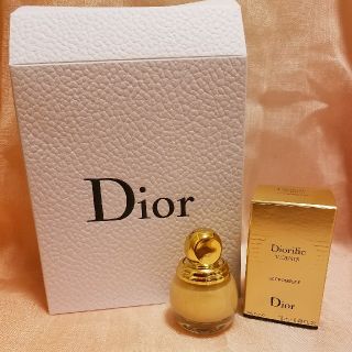 クリスチャンディオール(Christian Dior)の[未使用]DIOR ネイル　２２０　プロメス(マニキュア)