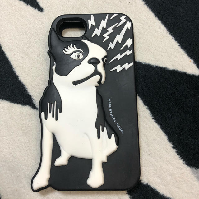 MARC BY MARC JACOBS(マークバイマークジェイコブス)のマーク バイ マークジェイコブス iPhonesケース スマホ/家電/カメラのスマホアクセサリー(iPhoneケース)の商品写真