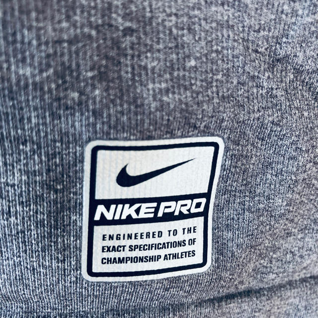 NIKE(ナイキ)のNIKE PRO ナイキプロ アンダーシャツ インナー NikeFIT  スポーツ/アウトドアの野球(ウェア)の商品写真