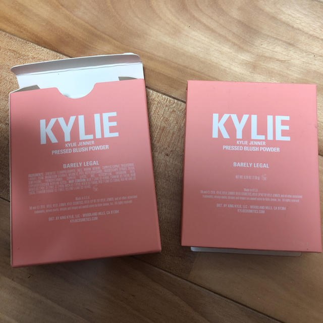 Kylie Cosmetics(カイリーコスメティックス)のKylie cosmetics 【本日限定価格】 コスメ/美容のベースメイク/化粧品(チーク)の商品写真