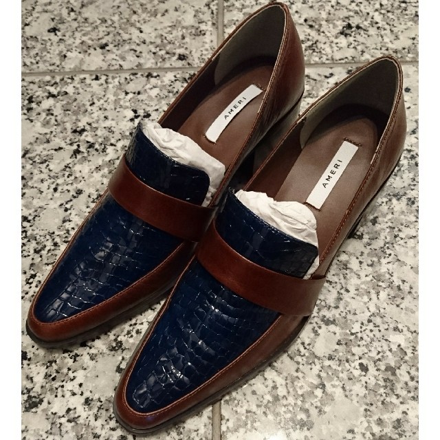 Ameri VINTAGE(アメリヴィンテージ)のAmeri アメリ LEATHER CROCO LOAFER レディースの靴/シューズ(ローファー/革靴)の商品写真