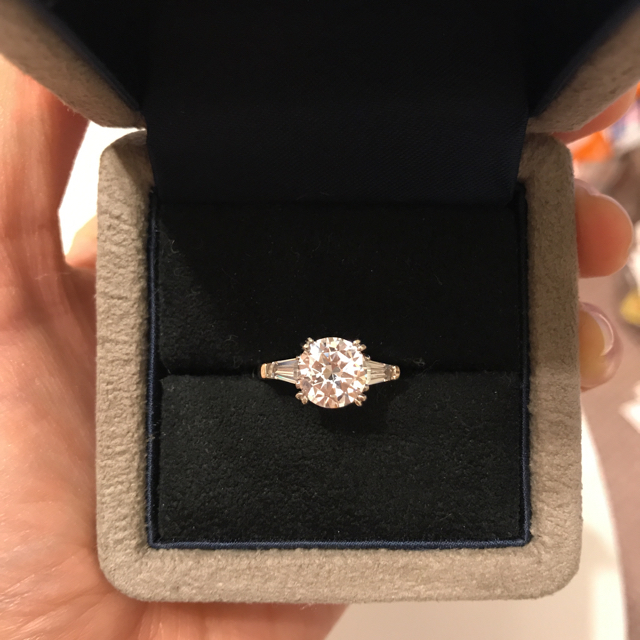 ウィンストン 指輪 ハリー 結婚 ハリー・ウィンストンの婚約指輪で人気デザイン15選♡値段や購入した芸能人も紹介