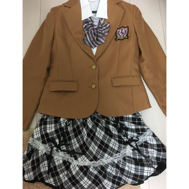 ANAP(アナップ)のお得❗️ANAP 小学校卒業式 スーツ キッズ/ベビー/マタニティのキッズ服女の子用(90cm~)(ドレス/フォーマル)の商品写真