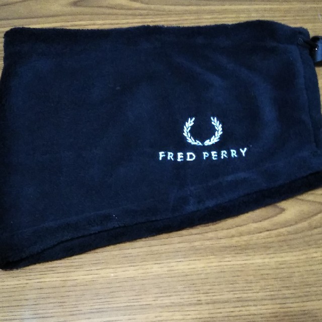 FRED PERRY(フレッドペリー)のメンズノンノ付録 FRED PERRY ネックウォーマー メンズのファッション小物(ネックウォーマー)の商品写真