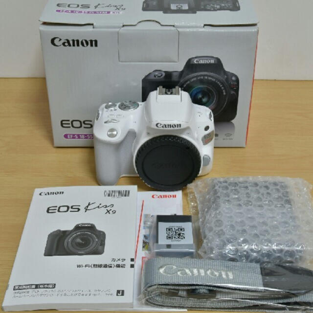 Canon - Canon eos kiss x9 トリプルレンズキット