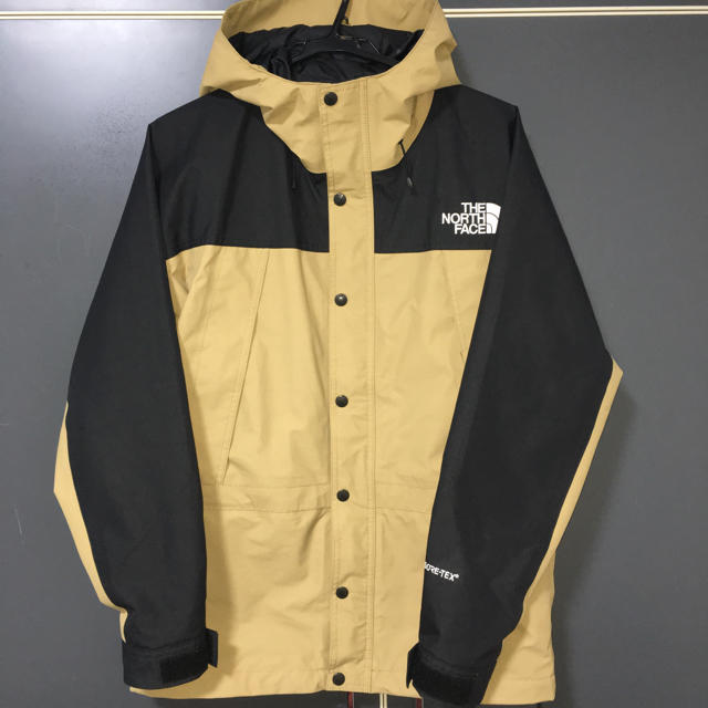 the north face mountain light jacket M