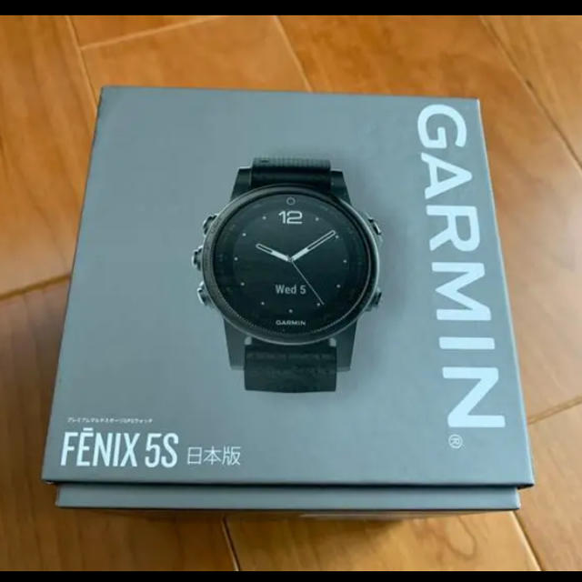 新品ガーミン GARMIN FENIX5S Sapphire Black 日本版