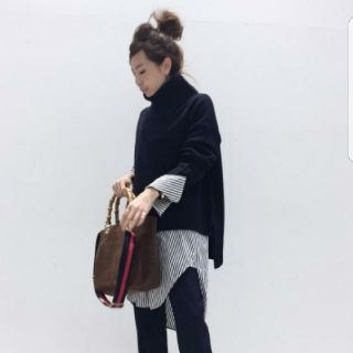 アパルトモンドゥーズィエムクラス(L'Appartement DEUXIEME CLASSE)の新品　アパルトモン　back long スリットニット(ニット/セーター)