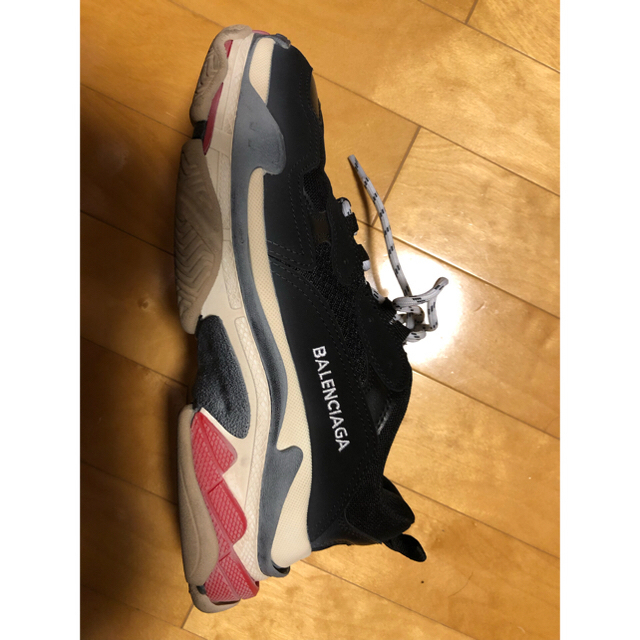 Balenciaga(バレンシアガ)のBALENCIAGA triplel S 28cm 黒 美品 メンズの靴/シューズ(スニーカー)の商品写真