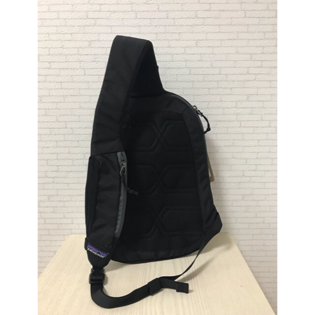 ✨Patagonia✨ ワンショルダーバッグ Atom Sling 8L ⓶