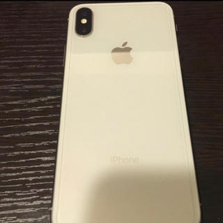 アップル(Apple)の送料無料 iPhone X Silver 256GB 海外購入版SIMフリー(スマートフォン本体)