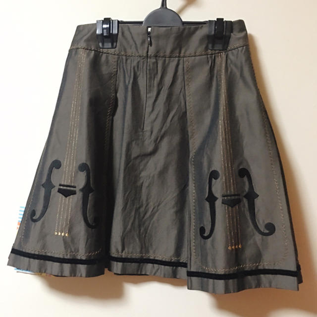 JaneMarple(ジェーンマープル)のバイオリンスカート ジェーンマープル レディースのスカート(ひざ丈スカート)の商品写真