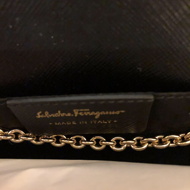 Salvatore Ferragamo(サルヴァトーレフェラガモ)のフェラガモ  ショルダー メンズのバッグ(ショルダーバッグ)の商品写真