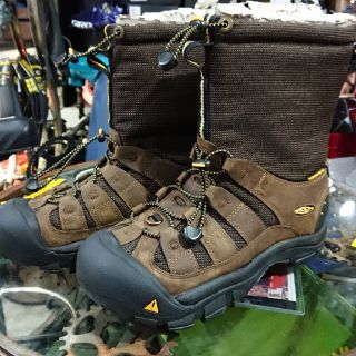 キーン(KEEN)のスノーブーツ(ブーツ)