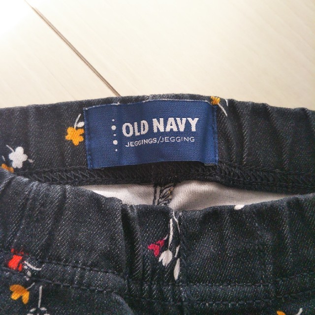 Old Navy(オールドネイビー)のオールドネイビー　パンツ キッズ/ベビー/マタニティのキッズ服女の子用(90cm~)(パンツ/スパッツ)の商品写真