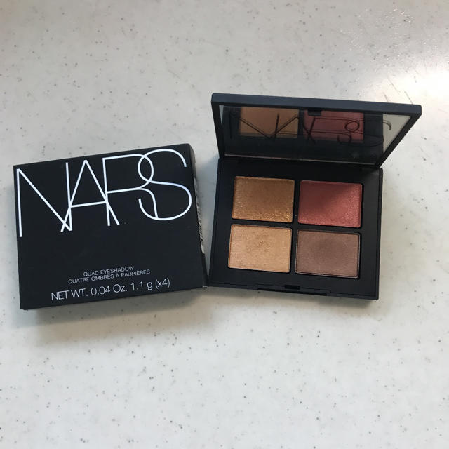 NARS(ナーズ)のnars 3974 クワッドアイシャドー コスメ/美容のベースメイク/化粧品(アイシャドウ)の商品写真