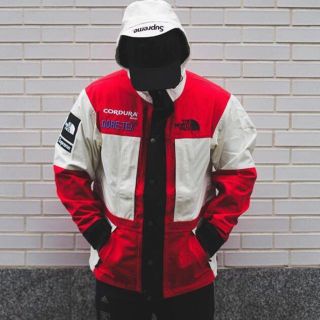 シュプリーム(Supreme)のMサイズ The North Face® Expedition Jacket 白(テーラードジャケット)