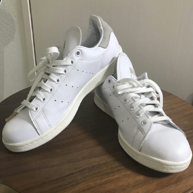 adidas(アディダス)のアディダス スタンスミス ほぼ新品 26.5センチ ☆値下げ交渉可 メンズの靴/シューズ(スニーカー)の商品写真