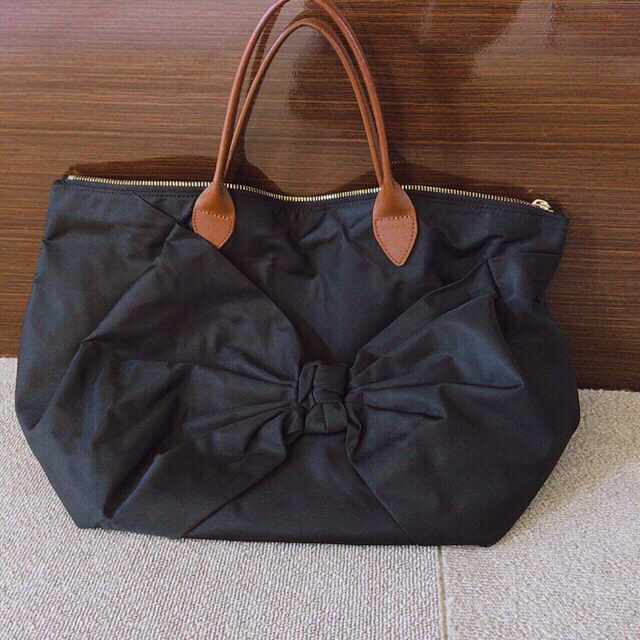 トートバッ﹌ LANVIN en Bleu - ブラックカラー LANVIN en Bleu