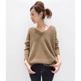 アパルトモンドゥーズィエムクラス(L'Appartement DEUXIEME CLASSE)の未使用★MOHAIR Vネックニット(ニット/セーター)