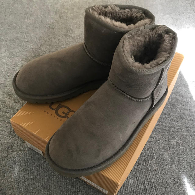 ugg  classic mini  グレー