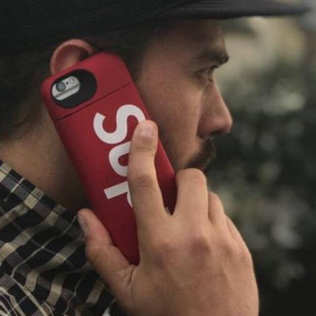 Supreme®/mophie® iPhone 8 Juice Pack Air