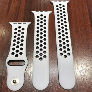 アップルウォッチ(Apple Watch)の(美品) Apple Watch NIKE バンド(ラバーベルト)