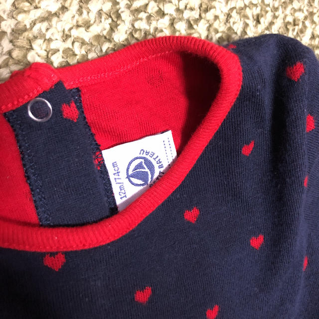 PETIT BATEAU(プチバトー)のプチバトー  ハート柄 ワンピース キッズ/ベビー/マタニティのベビー服(~85cm)(ワンピース)の商品写真