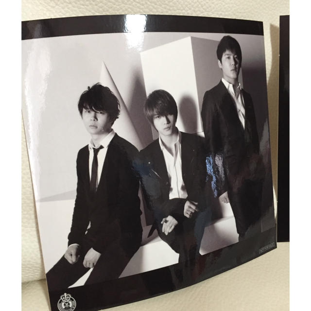 東方神起(トウホウシンキ)の東方神起 JYJ ステッカーシール2枚入りを2セット新品 エンタメ/ホビーのCD(K-POP/アジア)の商品写真