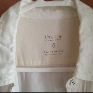 シュカ(shuca)の23日まで700円 シャツワンピース(ひざ丈ワンピース)