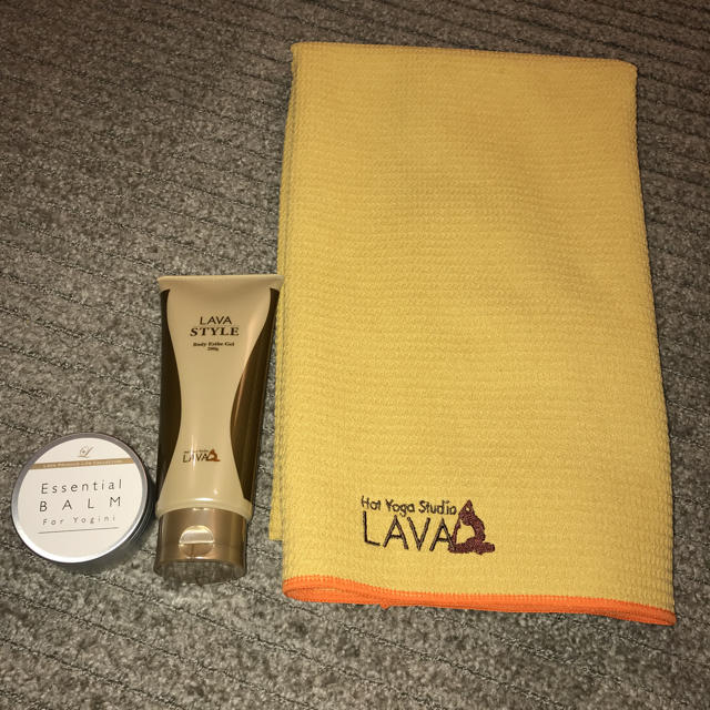 LAVA ラバラグ 美品 バーム 未使用開封品 ラバスタイル 多分未使用セット スポーツ/アウトドアのトレーニング/エクササイズ(ヨガ)の商品写真