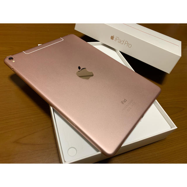 iPad(アイパッド)のYuki様専用 スマホ/家電/カメラのPC/タブレット(タブレット)の商品写真