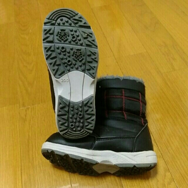 キッズ スノーブーツ キッズ/ベビー/マタニティのベビー靴/シューズ(~14cm)(ブーツ)の商品写真