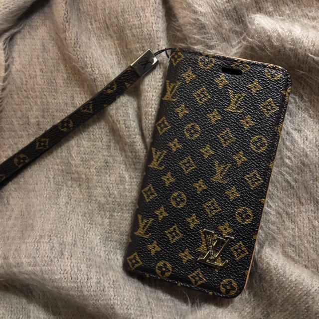 LOUIS VUITTON - iPhoneケース iPhone8 の通販 by M0813RK's shop｜ルイヴィトンならラクマ