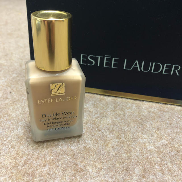 Estee Lauder(エスティローダー)のエスティーローダー ダブルウェア コスメ/美容のベースメイク/化粧品(ファンデーション)の商品写真