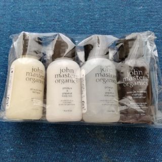 ジョンマスターオーガニック(John Masters Organics)の【新品】ジョンマスタートラベルセット(シャンプー)