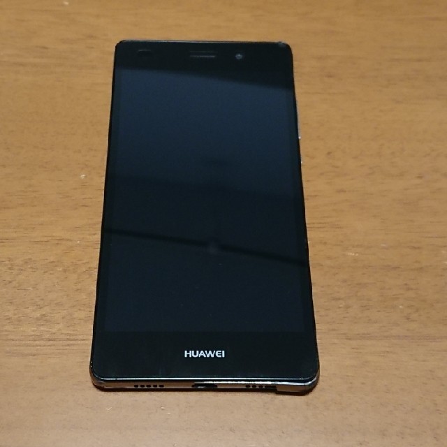 【SIMフリースマホ】 HUAWEI P8 lite デュアルシム