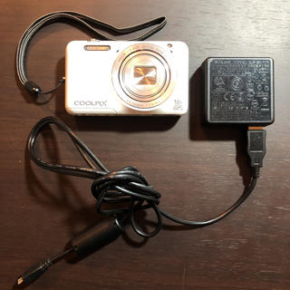 ニコン(Nikon)のデジタルカメラ Nikon COOLPIX s6600(コンパクトデジタルカメラ)