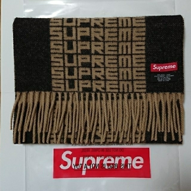 Supreme(シュプリーム)のニャー様専用 メンズのファッション小物(マフラー)の商品写真