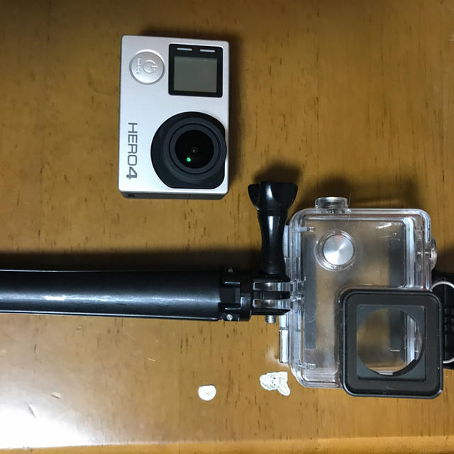 GoPro(ゴープロ)のGopro HERO4 シルバー スマホ/家電/カメラのカメラ(コンパクトデジタルカメラ)の商品写真