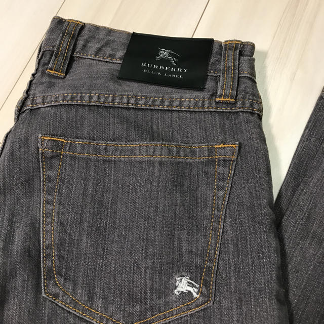 BURBERRY BLACK LABEL(バーバリーブラックレーベル)のBURBERRY BLACK LABEL デニムパンツ メンズのパンツ(デニム/ジーンズ)の商品写真