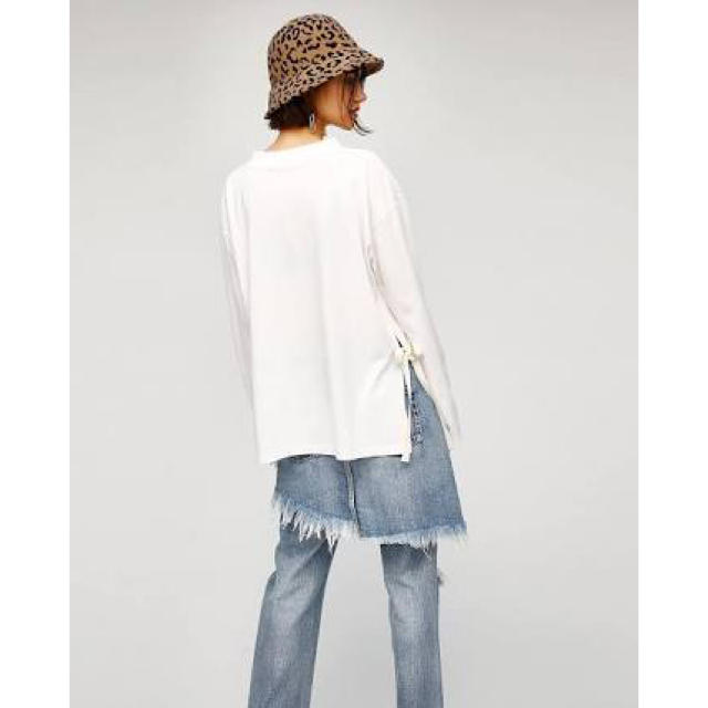 moussy(マウジー)のmoussy LAYERED AGING STRAIGHT 定価20304 レディースのパンツ(デニム/ジーンズ)の商品写真