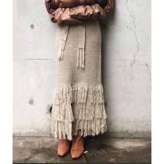 アメリヴィンテージ(Ameri VINTAGE)のAMERI  FRINGE TIERED SKIRT(ロングスカート)