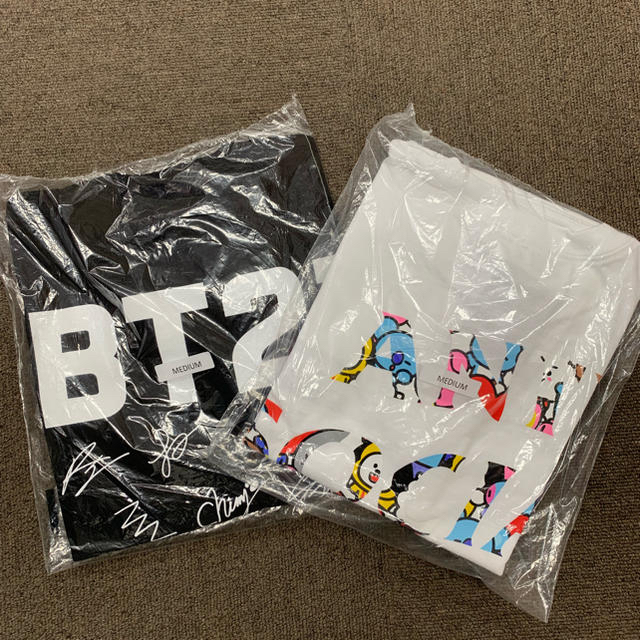 防弾少年団(BTS)(ボウダンショウネンダン)のアンチソーシャル bt21 Tシャツ M メンズのトップス(Tシャツ/カットソー(半袖/袖なし))の商品写真