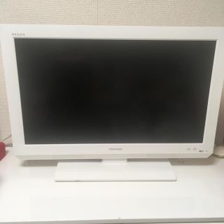 トウシバ(東芝)のテレビ本体 東芝 REGZA 白(テレビ)