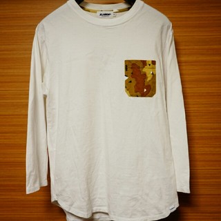 エクストララージ(XLARGE)のエクストララージ　迷彩ポケット　ロンT(Tシャツ/カットソー(七分/長袖))