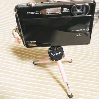 フジフイルム(富士フイルム)の美品 富士フイルム FINEPIX Z 黒 三脚付 充電アダプター(コンパクトデジタルカメラ)